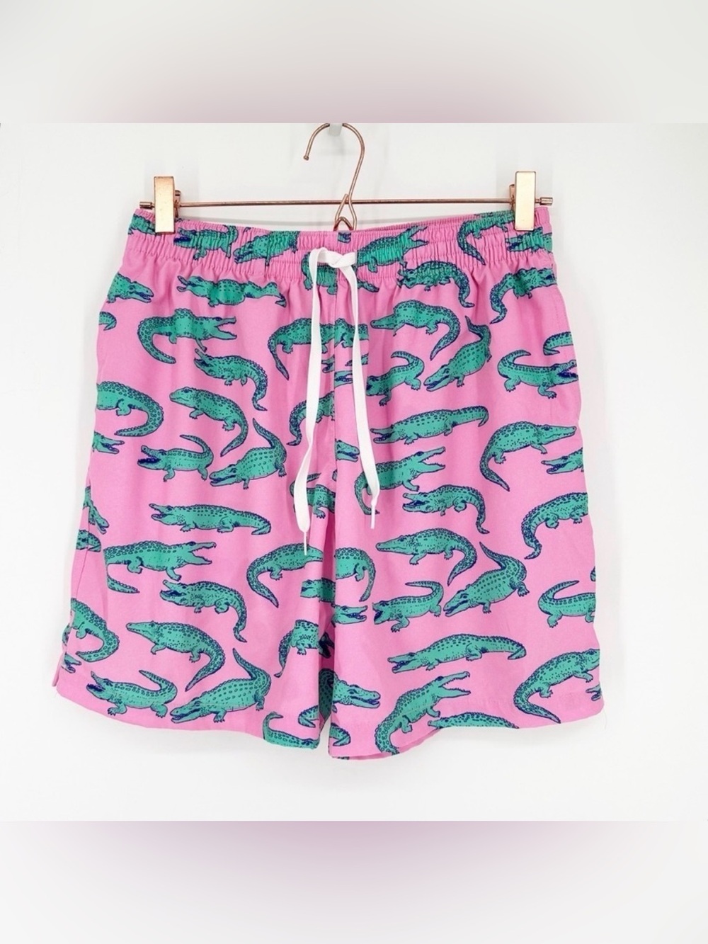Chubbies The Glades Pink Alligator Classic Swim Trunks 7” Shorts